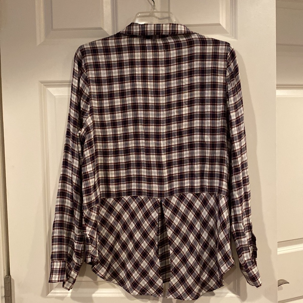 Medium Lucky Brand blue flannel print top with split back - Picture 3 of 5